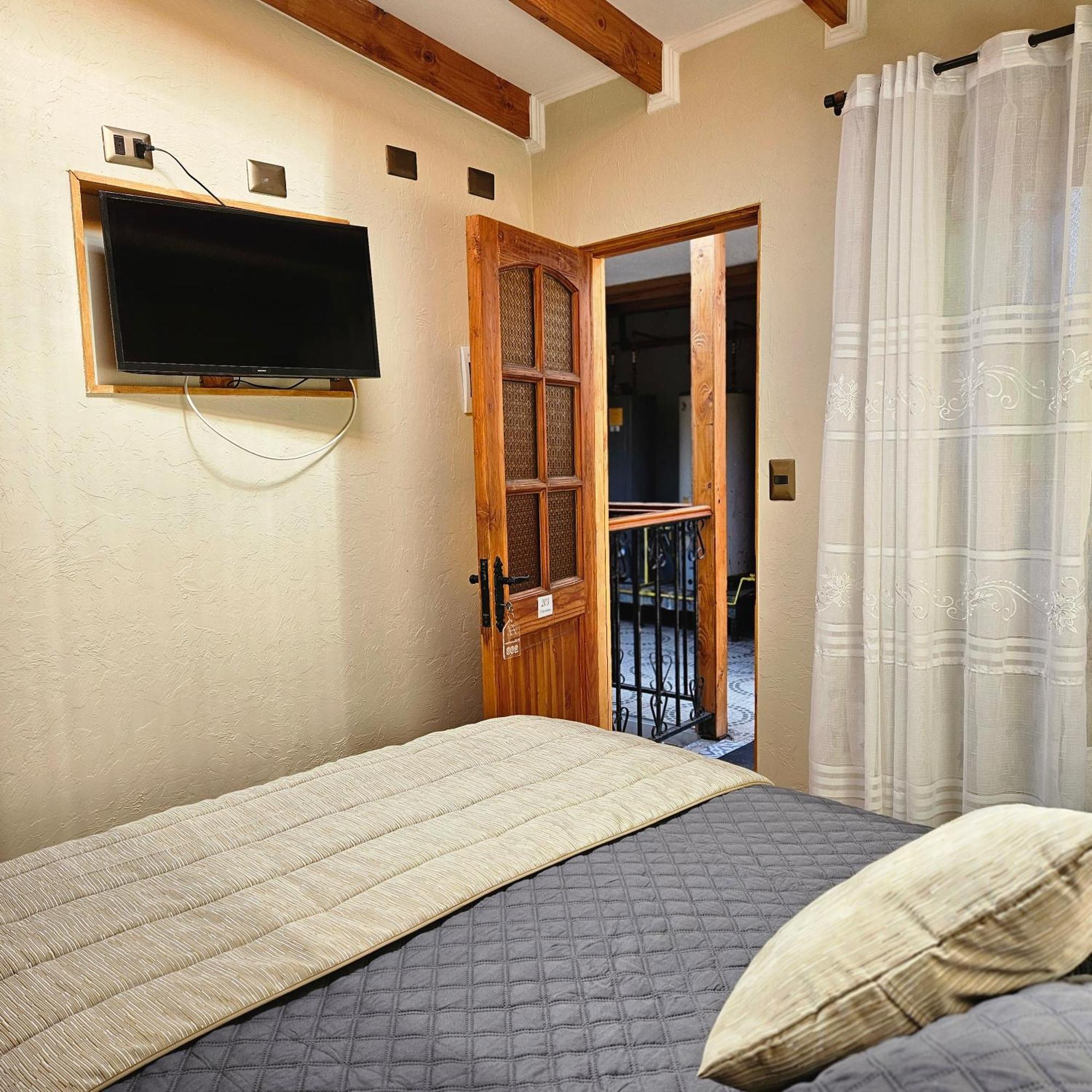 Hostal De Colon La Serena Esterno foto