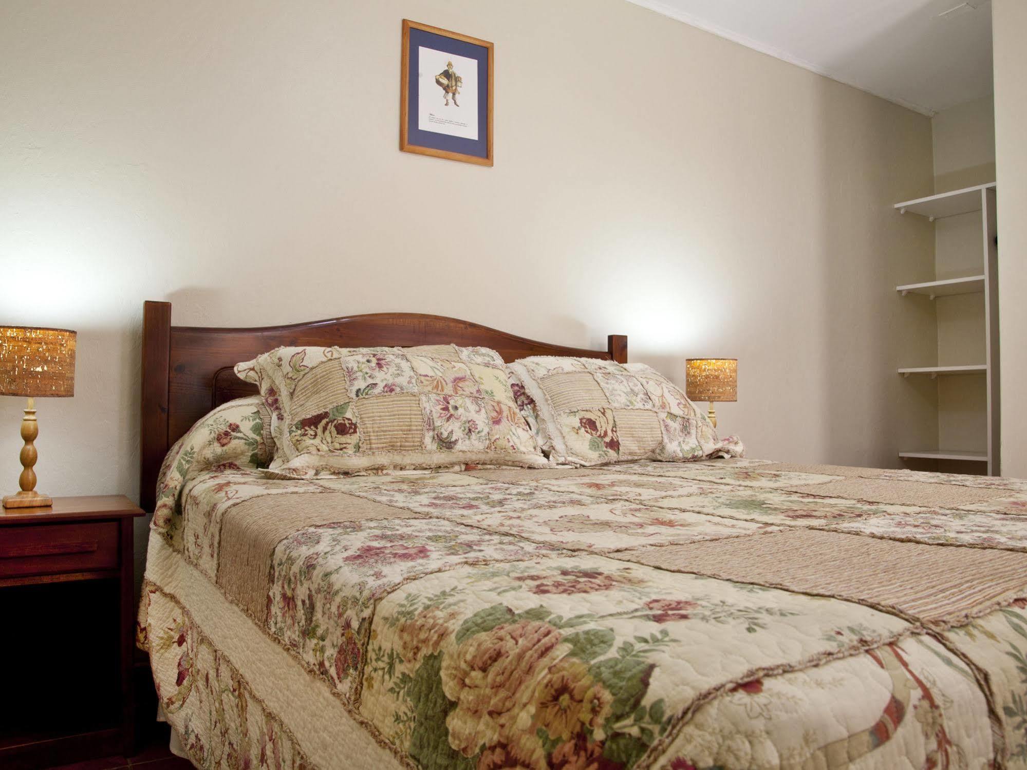 Hostal De Colon La Serena Esterno foto